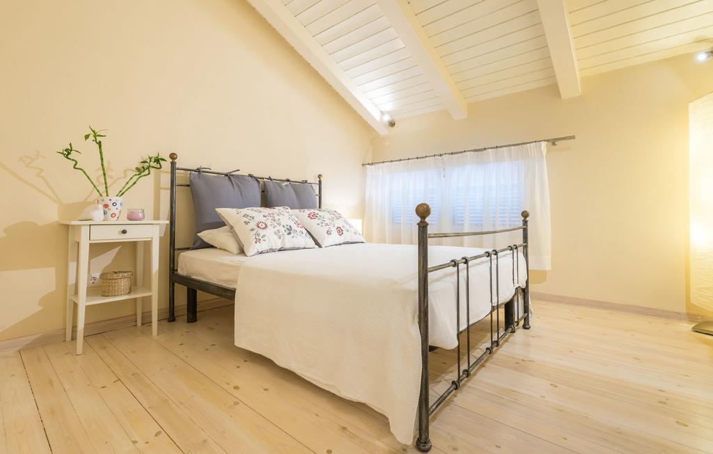 Villa Oliva, In A Serene Location & Private Pool, By Zantewize Akrotiri  Exterior photo