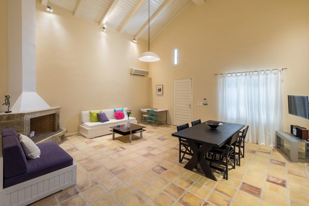 Villa Oliva, In A Serene Location & Private Pool, By Zantewize Akrotiri  Exterior photo